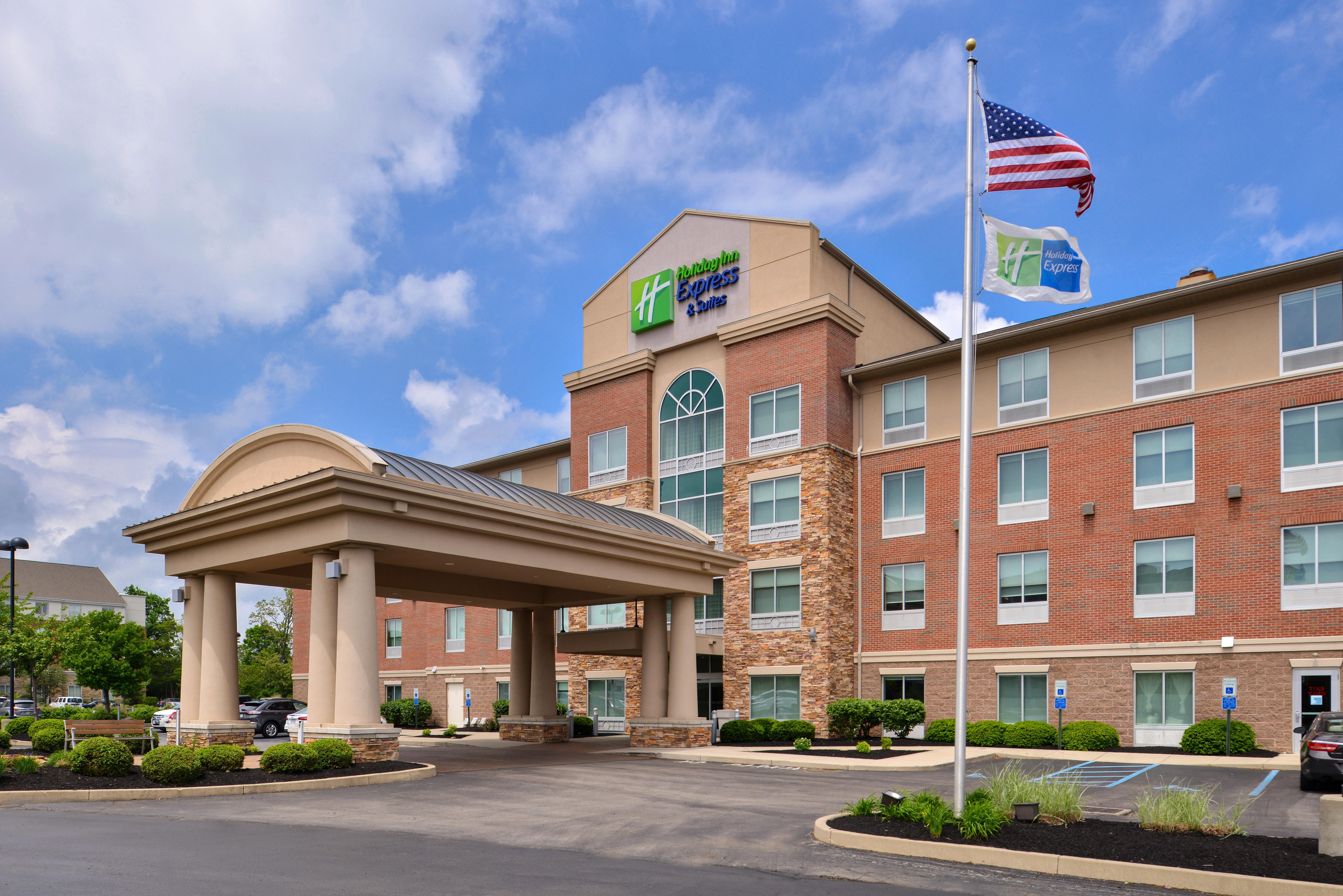 Holiday Inn Express Hotel & Suites Cincinnati - Mason By Ihg Exterior photo