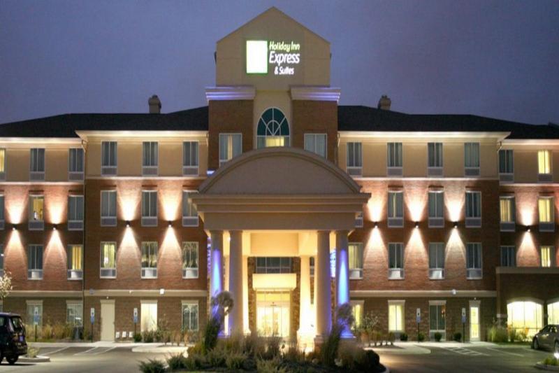 Holiday Inn Express Hotel & Suites Cincinnati - Mason By Ihg Exterior photo